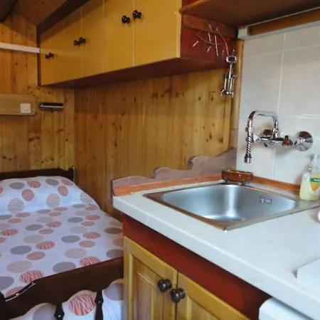Apartament Kod Senke *