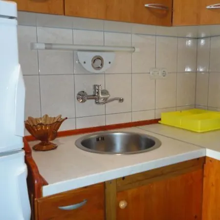 Lägenhet Kod Senke Komiža